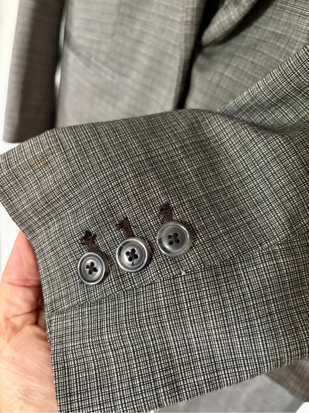 212 Collection Women’s Gray Blazer & Pant Suit - Picture 3 of 6